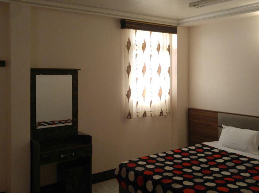 تور قشم هتل آپارتمان کاوان تورنگار