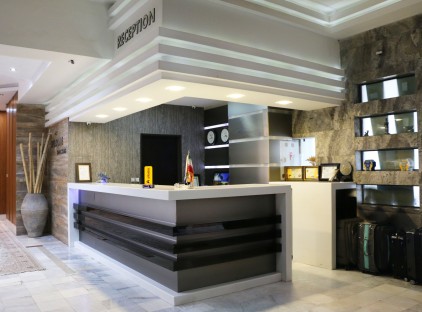 تور شیراز هتل شمس تورنگار