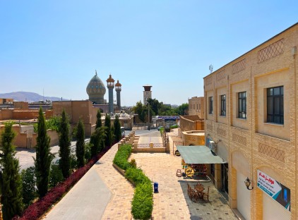 تور شیراز هتل آپارتمان آستانه تورنگار