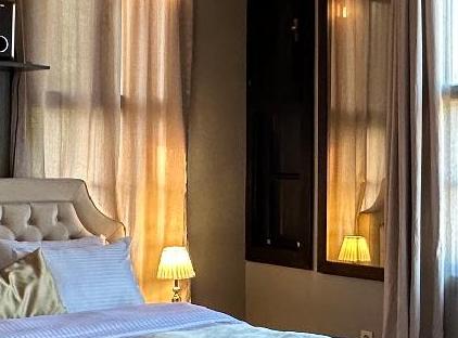 سوئیت گریس لانژ تورنگار