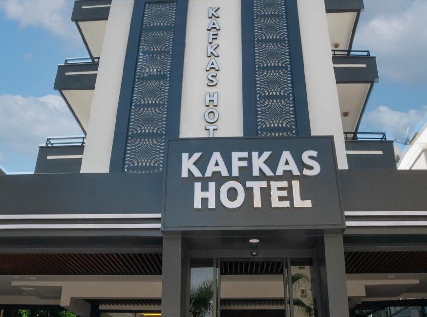 هتل کافکاس تورنگار