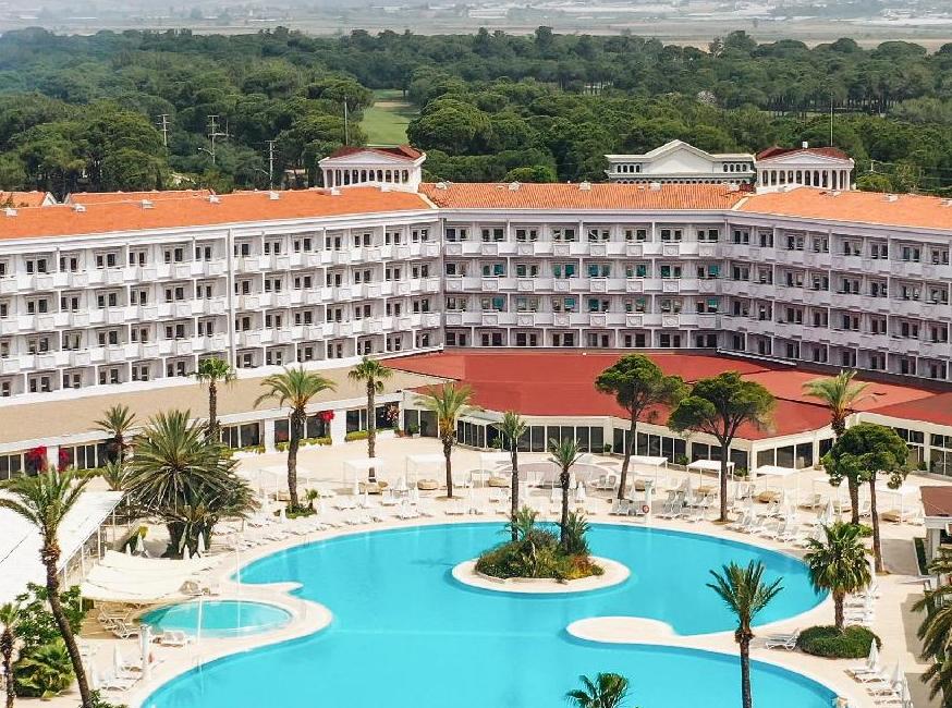 هتل سلکتوم نوآ بلک تورنگار