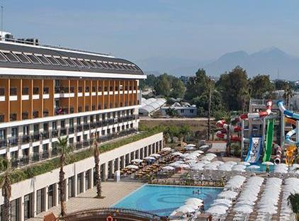 هتل آیدینبی کوئینز پالاس اند اسپا تورنگار