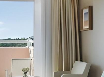 هتل اینویستا بلک تورنگار