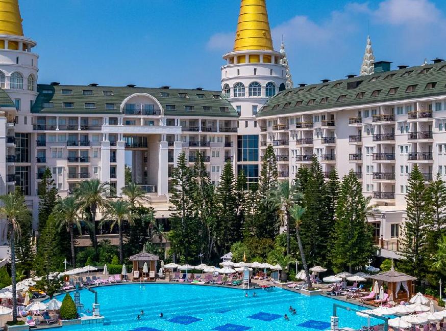 هتل دلفین دیوا تورنگار