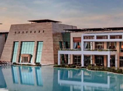 ریکس پرمیوم بلک - سرزمین افسانه‌ها تورنگار