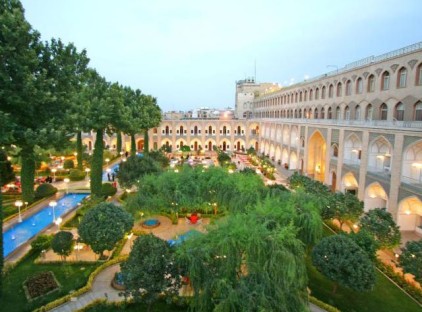 تور اصفهان هتل عباسی تورنگار