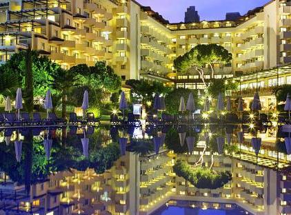 هتل بلیس دلوکس - آل اینکلوسیو تورنگار