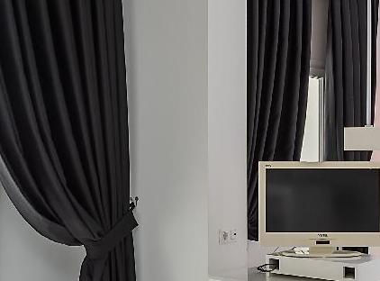 هتل SU و آکوالند تورنگار