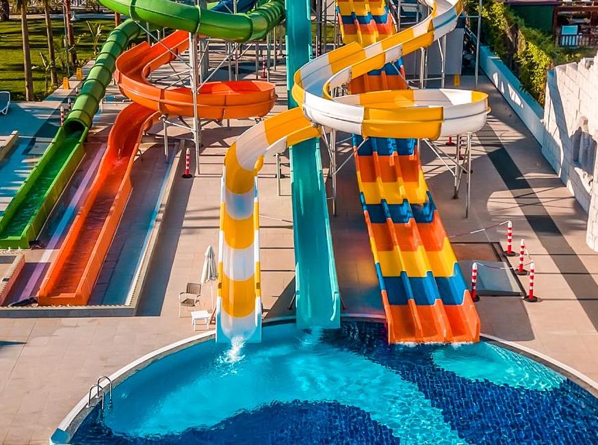 هتل بلک بیچ ریزورت تورنگار