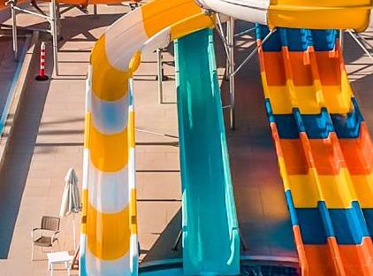 هتل بلک بیچ ریزورت تورنگار