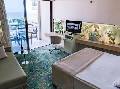 هتل کورنلیا دی لوکس ریزورت تورنگار