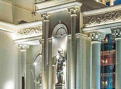 هتل سرزمین افسانه‌ها کینگدام تورنگار