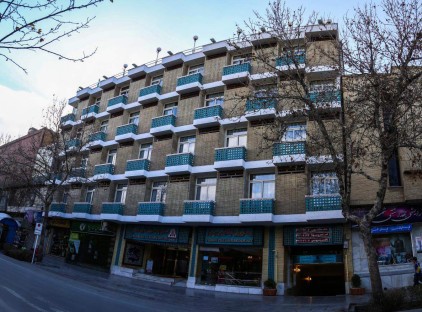 تور اصفهان هتل پارسیان عالی قاپو تورنگار