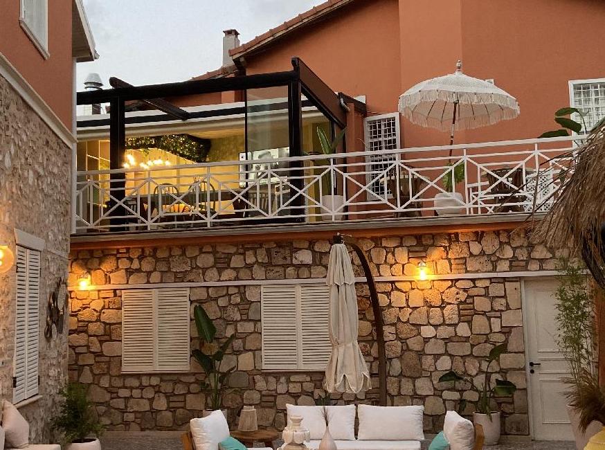 هتل نوآ بوتیک تورنگار