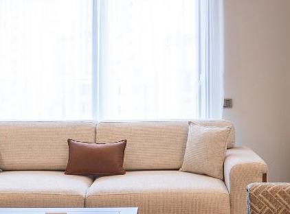 هتل لوس سوئیتس تورنگار