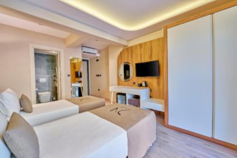 هتل در این لارا