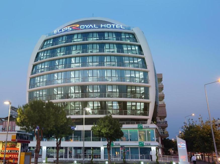 هتل الپس رویال و اسپا تورنگار