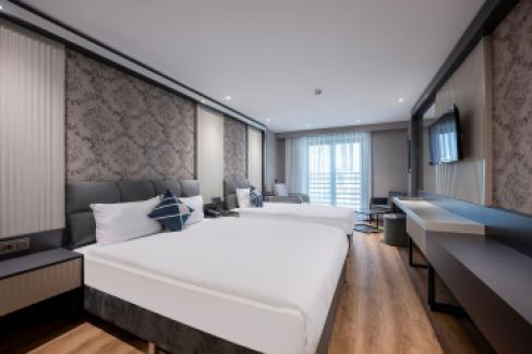 هتل فور پوینتس فلکس توسط شراتون آنتالیا لارا