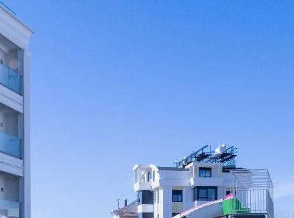 هتل بلنلی ریزورت تورنگار