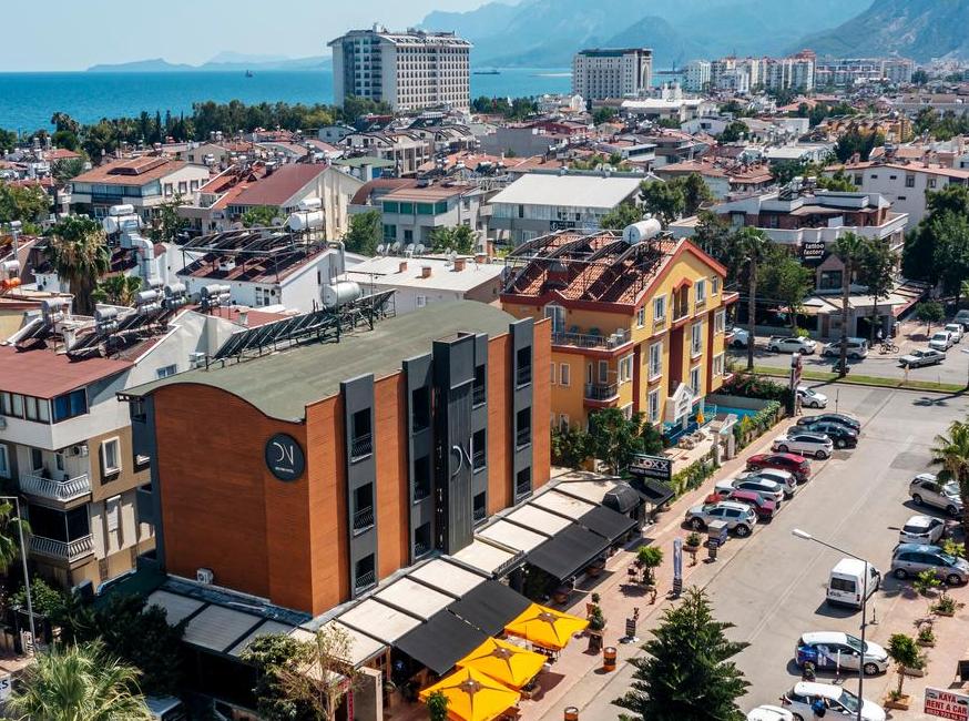 هتل در این تورنگار