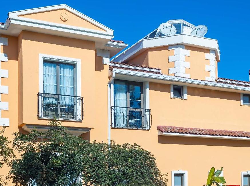 خانه‌های اِما تورنگار