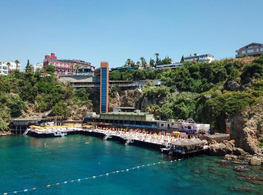 هتل بایلم بیچ اند اسپا تورنگار