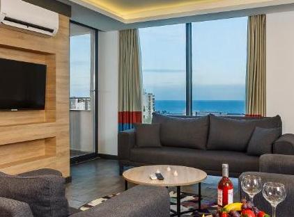 هتل آپتیموم لوکس و اسپا - آنتالیا تورنگار