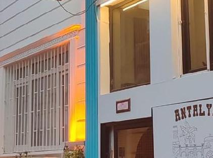 هتل آنتالیا اولد تاون تورنگار