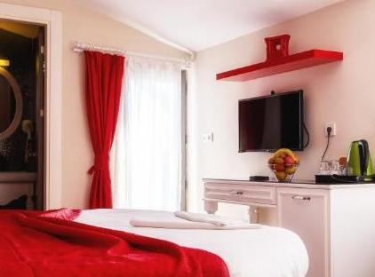 هتل میک رویال تورنگار