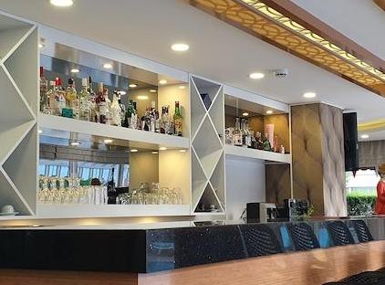 هتل بوتیک اسپرانزا تورنگار