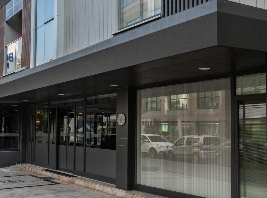 هتل برراکسو تورنگار