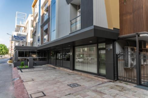 هتل برراکسو