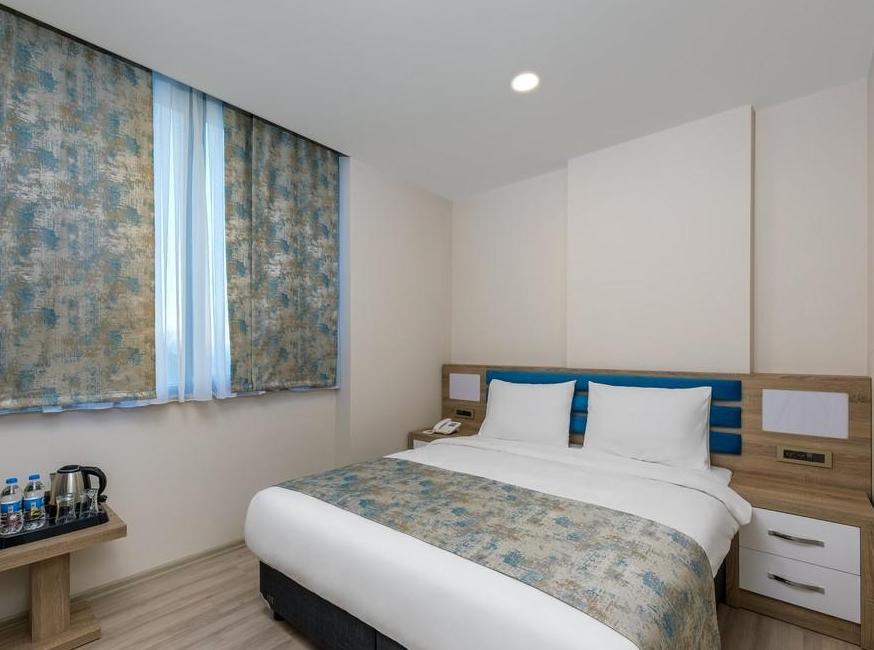 هتل آنلی آنتالیا تورنگار