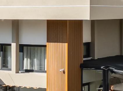 هتل فورا این لارا تورنگار