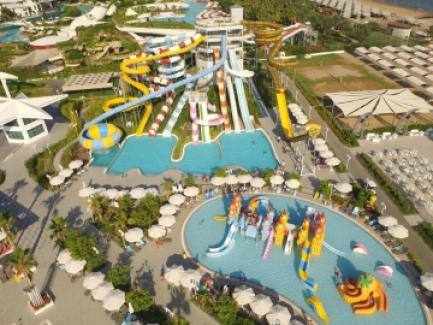 هتل سوئنو دولوکس بلک