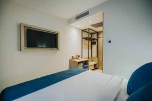 هتل اچینوس بلو