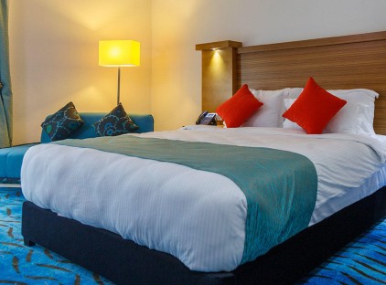 تور کیش هتل بین المللی تورنگار