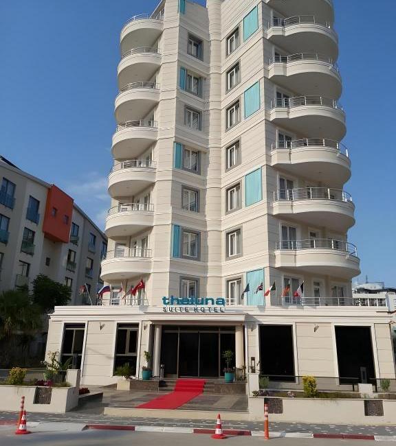 هتل Citrus Luna Suite تورنگار