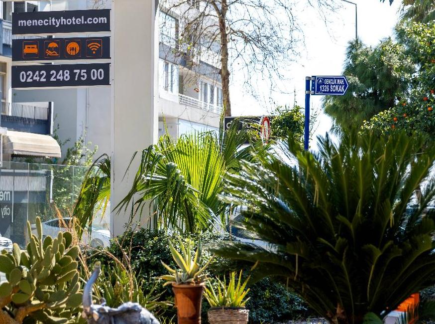 هتل منه سیتی تورنگار