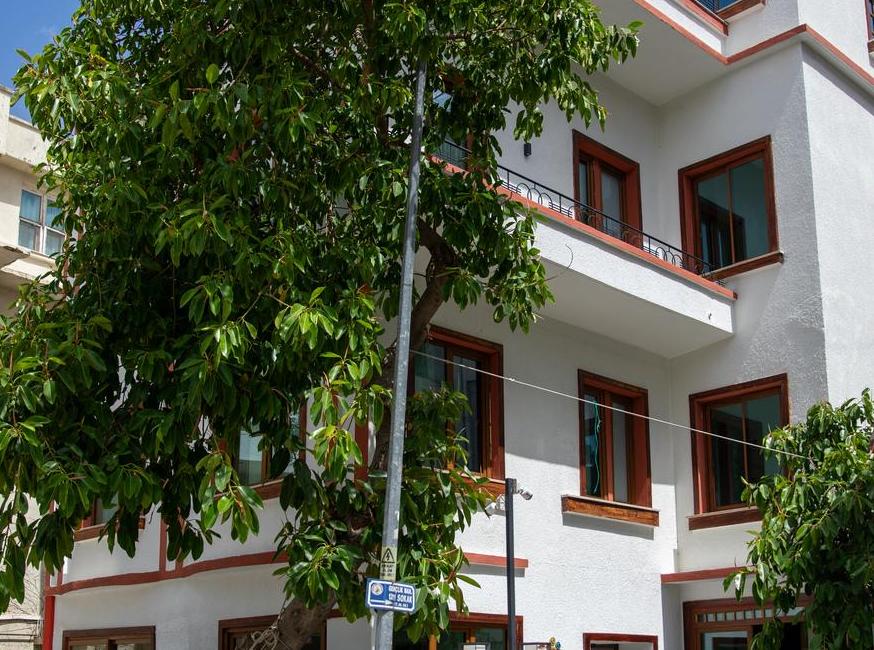 هتل پرگه پاین گرین تورنگار