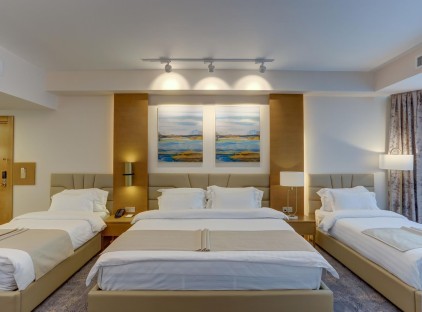 تور کیش هتل پالاس تورنگار