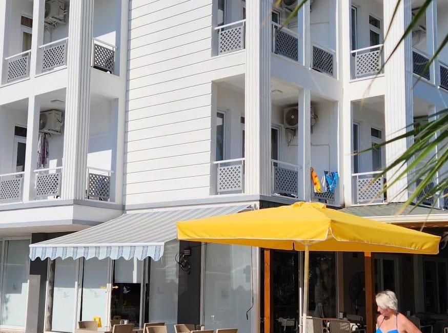 هتل اسپرانزا تورنگار