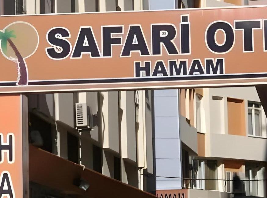 هتل سفاری اوتل تورنگار