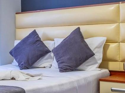 هتل دولکس ارسوی تورنگار