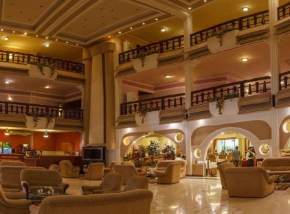 تور کیش هتل آریان تورنگار