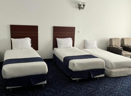 تور کیش هتل گامبرون تورنگار