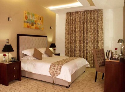 تور کیش هتل سورینت مریم تورنگار