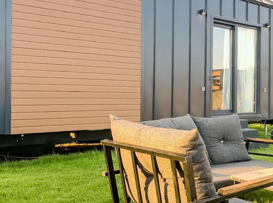 ویلای سرنیتی بلک تورنگار