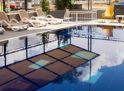 هتل ۷ین تورنگار